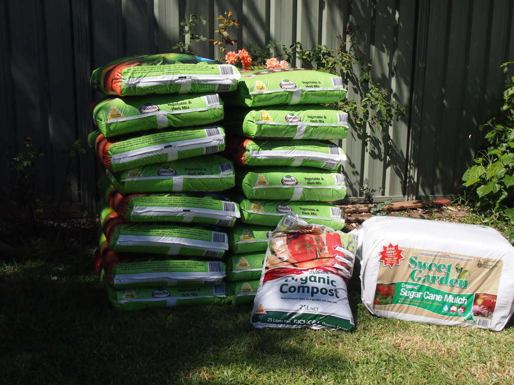 OLYMPUS DIGITAL CAMERA Kingspan Tankworks Garden Beds